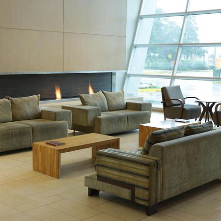 Hotel Dreams Valdivia Eksteriør bilde The lounge at the airport