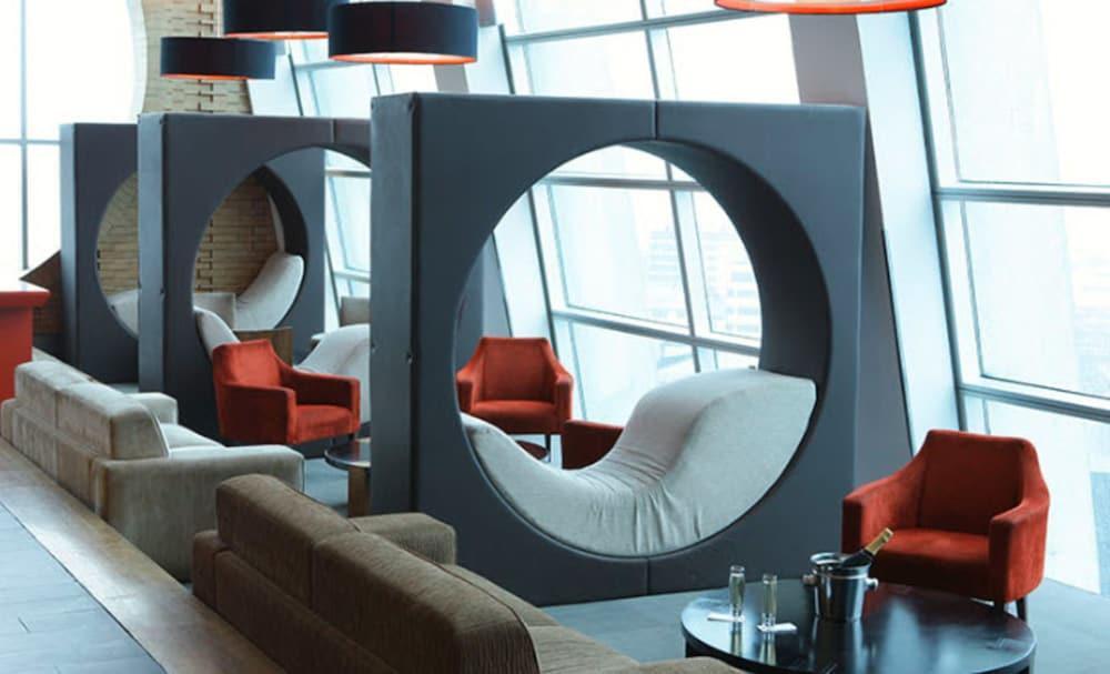 Hotel Dreams Valdivia Eksteriør bilde The interior of the lounge