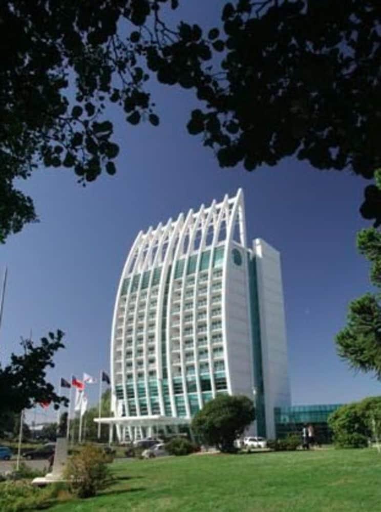 Hotel Dreams Valdivia Eksteriør bilde The hotel in 2011